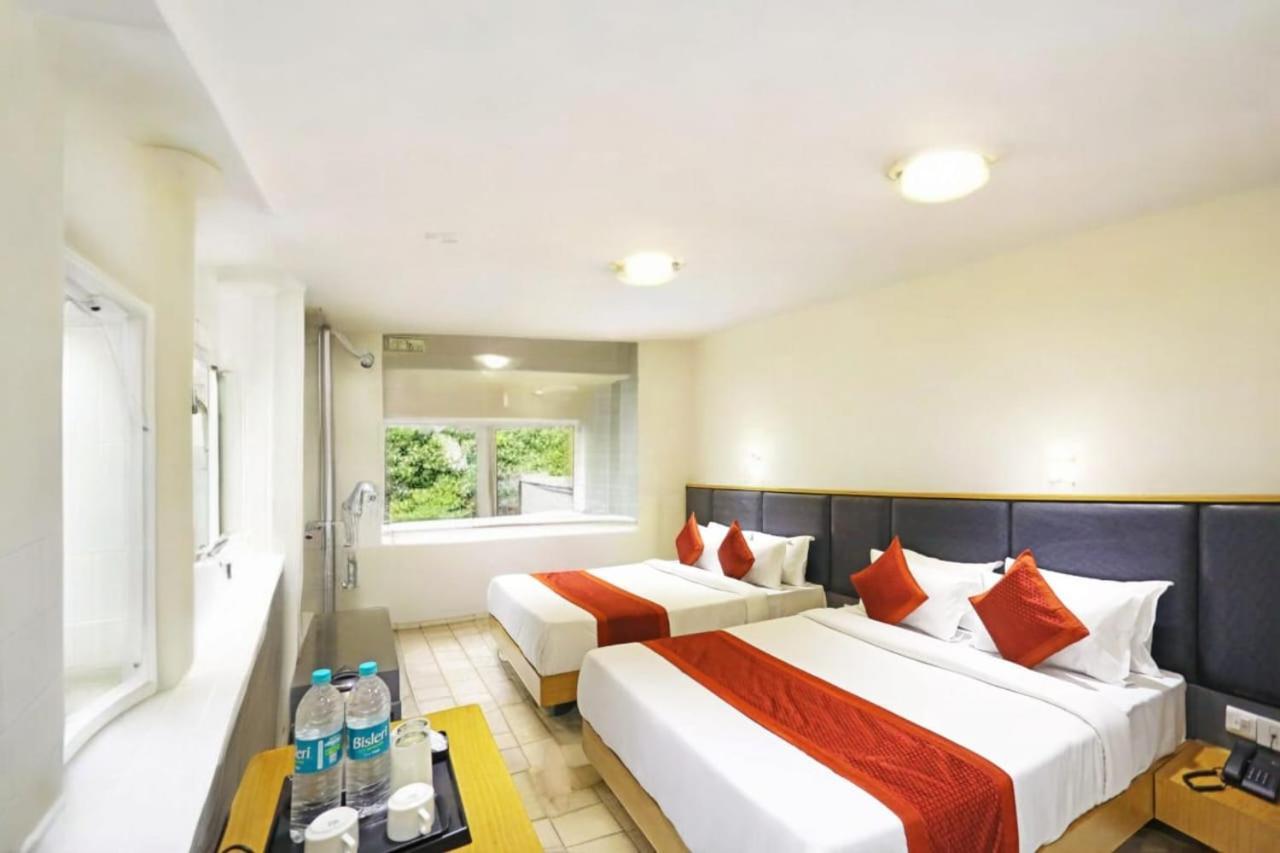 Hotel Almora Sky Near By Delhi International Airport With - Free Airport Pickup And Drop New Delhi Extérieur photo