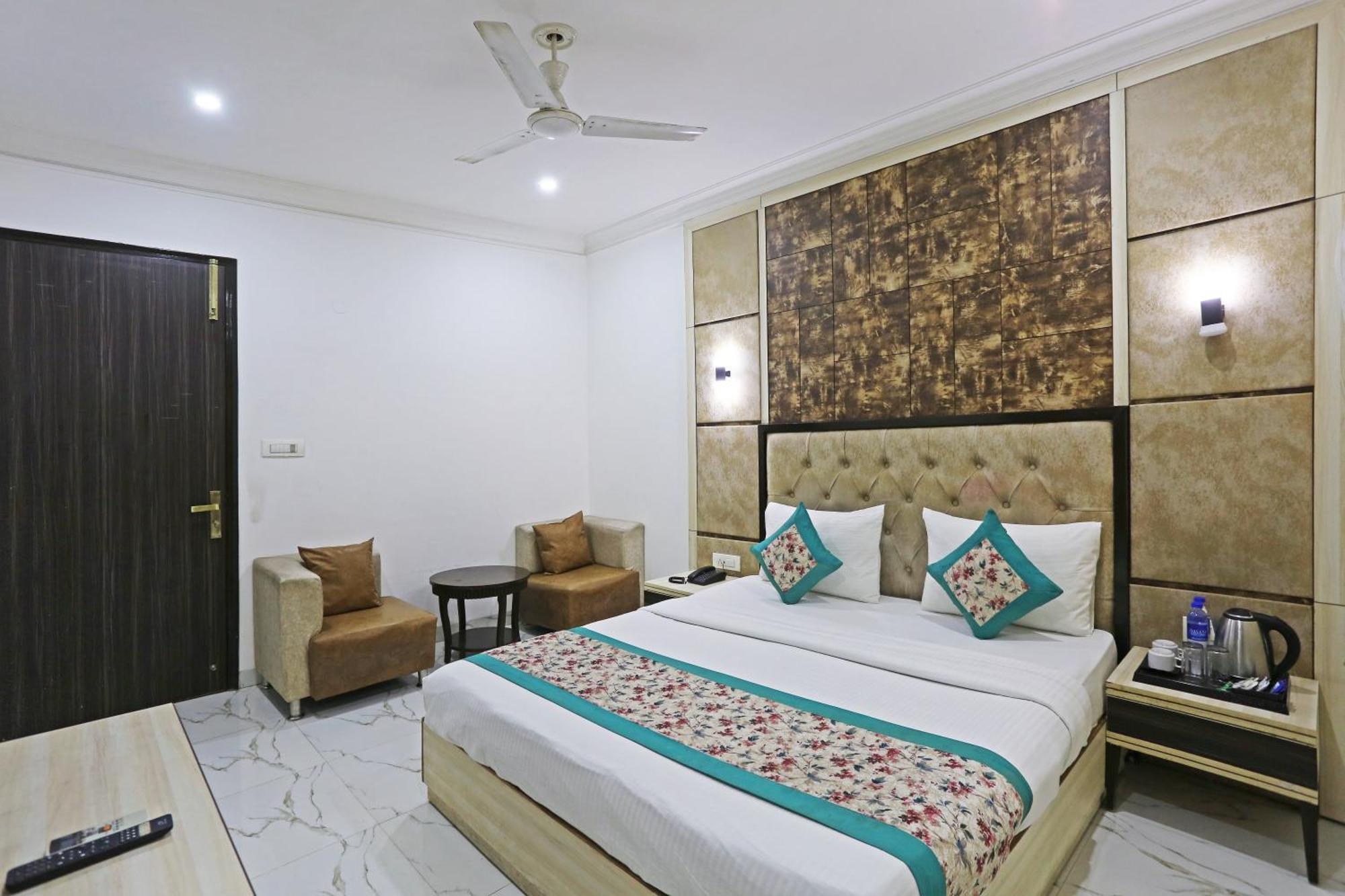 Hotel Almora Sky Near By Delhi International Airport With - Free Airport Pickup And Drop New Delhi Extérieur photo